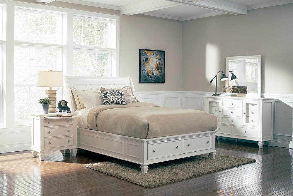 Sandy Beach 4 & 5 Piece Storage Bedroom Set with Sleigh Headboard E.King, Queen, & Cal.King - Furniture Land (Milwaukee, WI)
