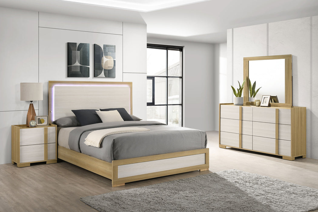 Hyland 4 & 5 Piece Bedroom Set E.King & Queen - Furniture Land (Milwaukee, WI)