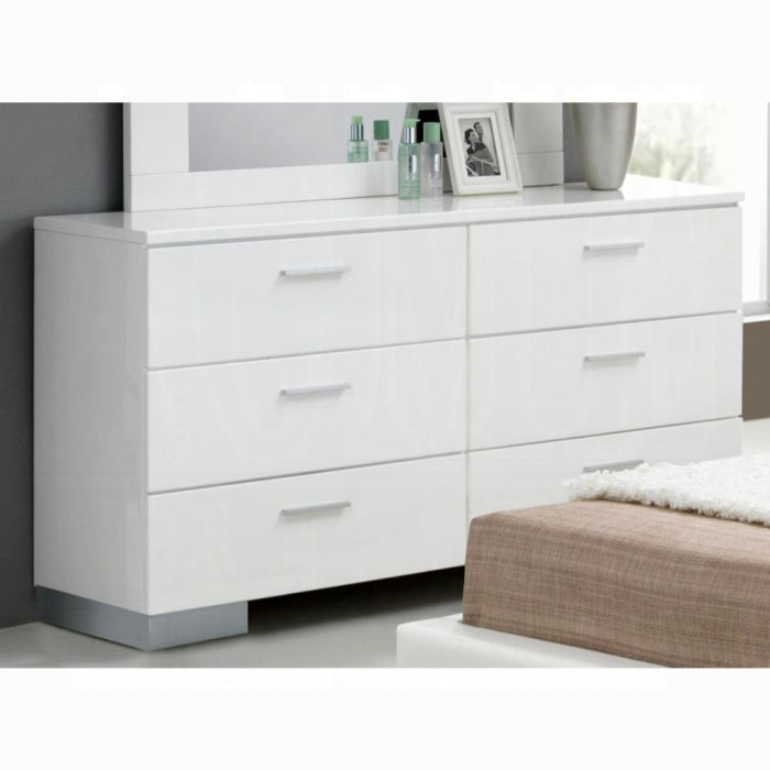 Lorimar Dresser - Furniture Land (Milwaukee, WI)
