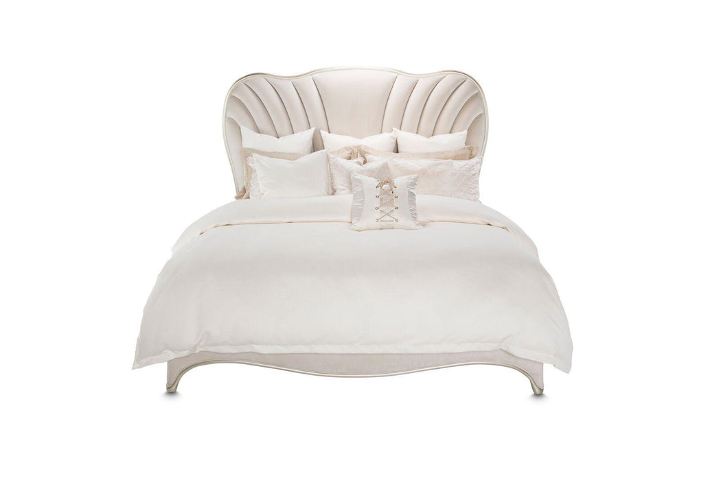 London Place Cal King Upholstered Panel Bed in Creamy Pearl - Furniture Land (Milwaukee, WI)