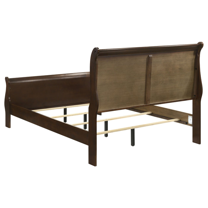 Louis Philippe Queen Beds - Furniture Land (Milwaukee, WI)