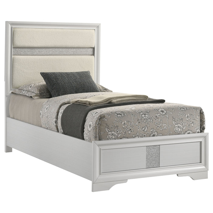 Miranda California King, E.King, Queen, Full, & Twin Bed Black & White - Furniture Land (Milwaukee, WI)