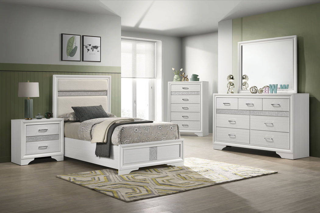 Miranda California King, E.King, Queen, Full, & Twin Bed Black & White - Furniture Land (Milwaukee, WI)