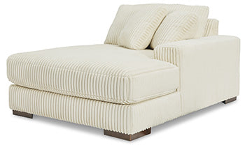 Lindyn Sectional with Chaise - Furniture Land (Milwaukee, WI)
