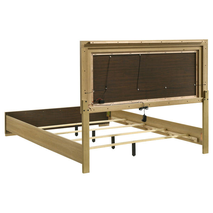 Hyland 4 & 5 Piece Bedroom Set E.King & Queen - Furniture Land (Milwaukee, WI)