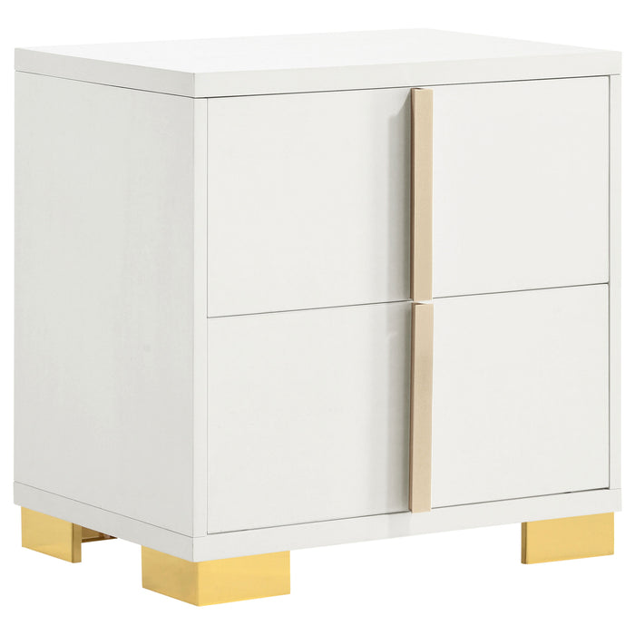 Marceline Bedroom Sets White & Black 4 & 5 Piece - Furniture Land (Milwaukee, WI)