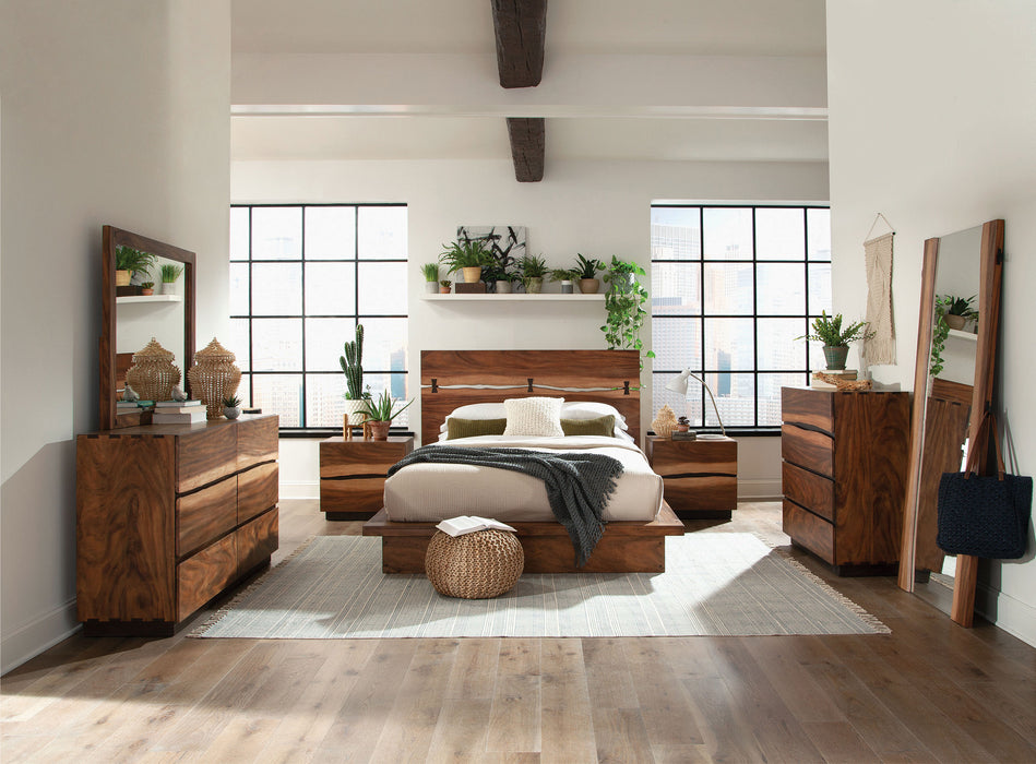 Winslow Queen & E.King Bed - Furniture Land (Milwaukee, WI)