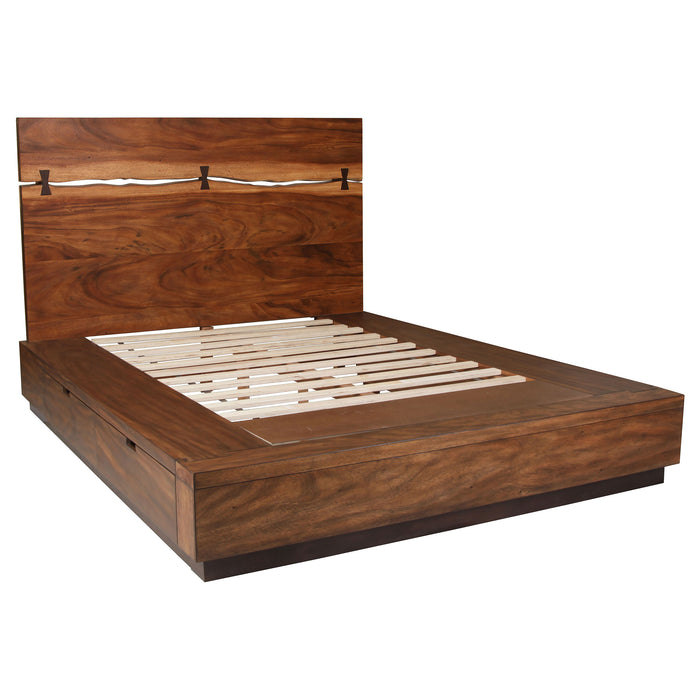 Winslow Queen & E.King Bed - Furniture Land (Milwaukee, WI)