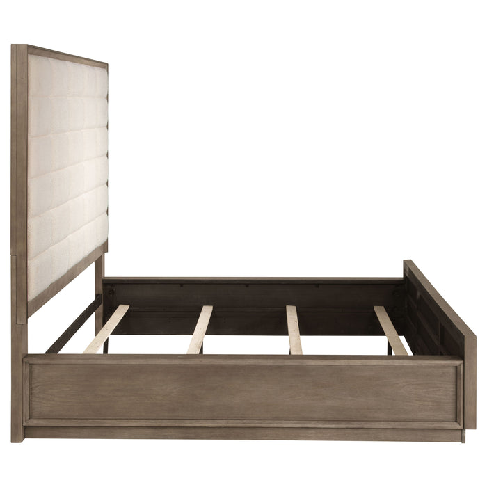 Durango California King, Eatren King, & Queen Bed - Furniture Land (Milwaukee, WI)
