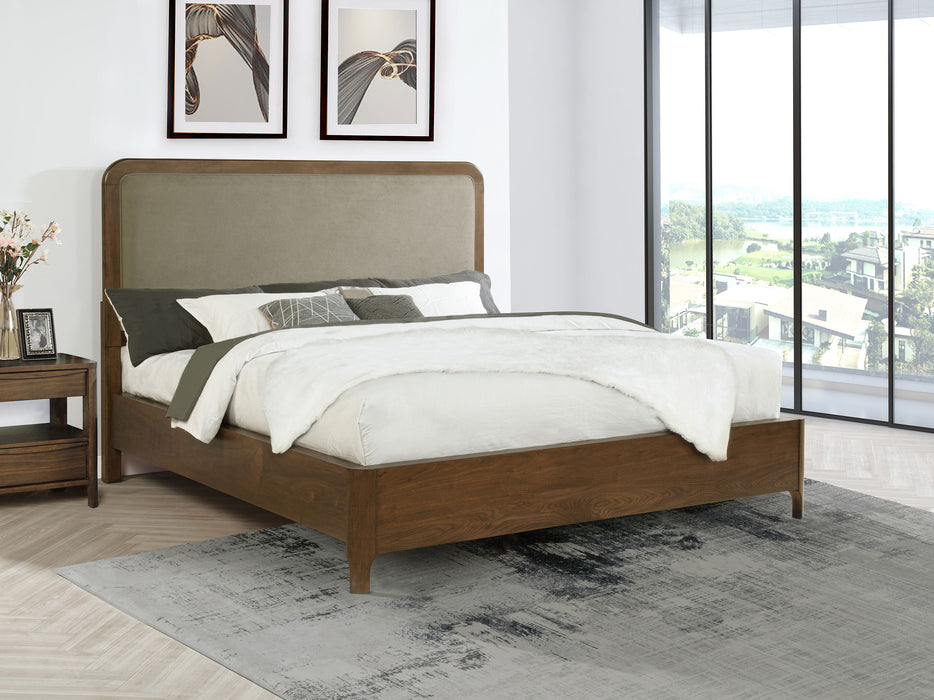 Maderia California King, E.King, & Queen Bed - Furniture Land (Milwaukee, WI)