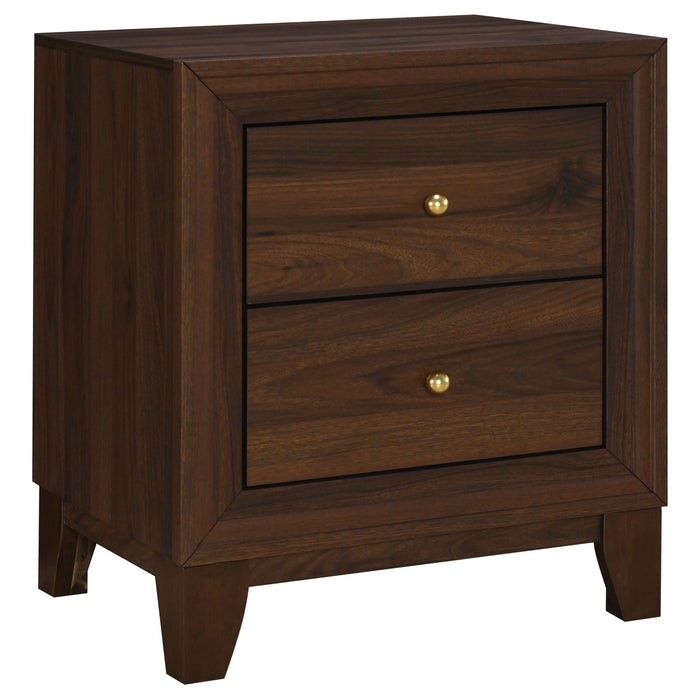 Welsley 4 & 5 PieceBedroom Set - Furniture Land (Milwaukee, WI)