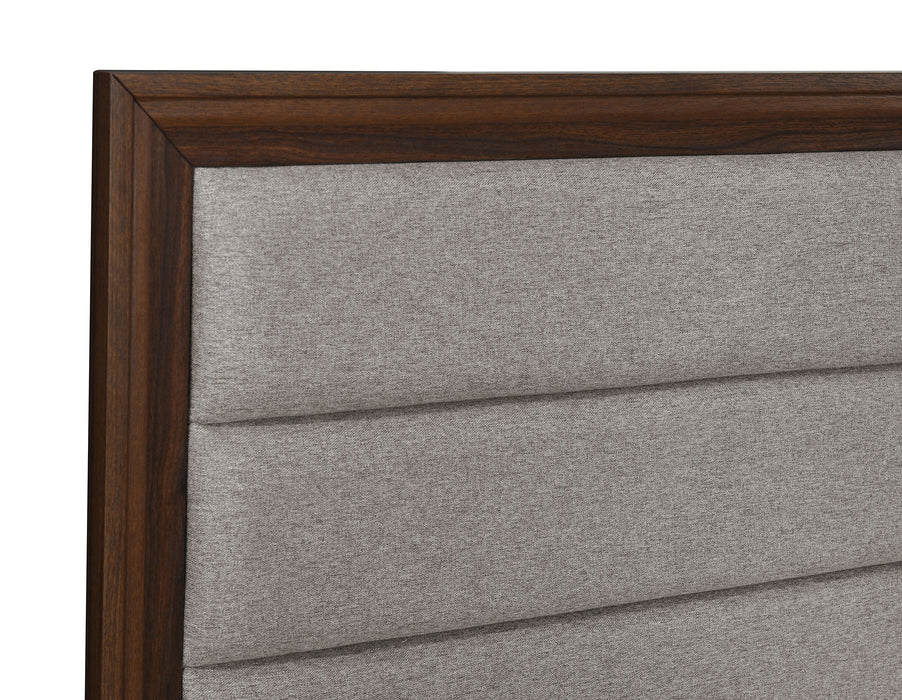 Welsley 4 & 5 PieceBedroom Set - Furniture Land (Milwaukee, WI)