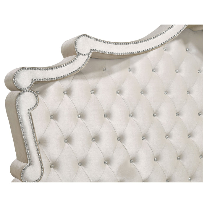 Antonella Bedroom Sets - Furniture Land (Milwaukee, WI)