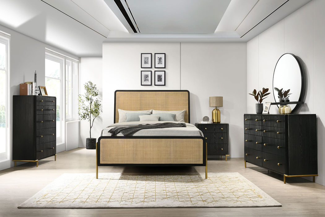 Arini 4 & 5 Piece Bedroom Set King & Queen - Furniture Land (Milwaukee, WI)