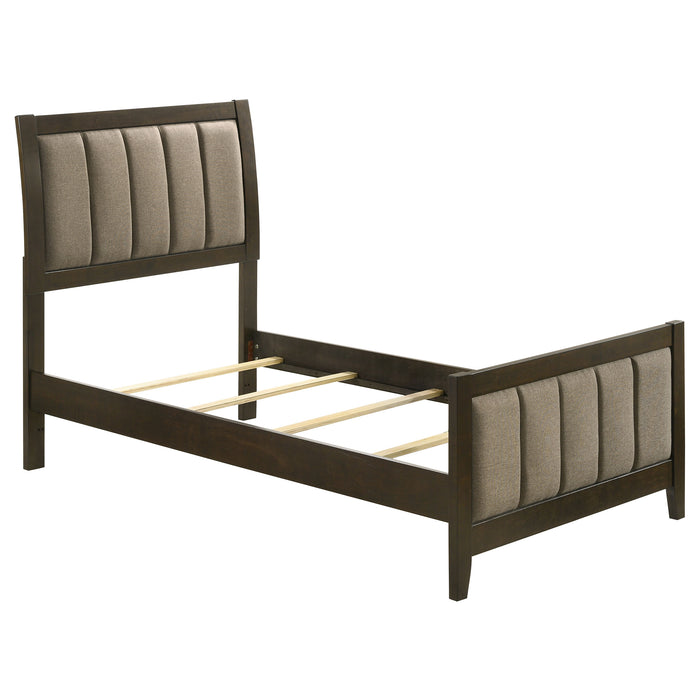 Wilkes 4 & 5 Piece E.King, Queen, Twin, & Full Bedroom Set - Furniture Land (Milwaukee, WI)