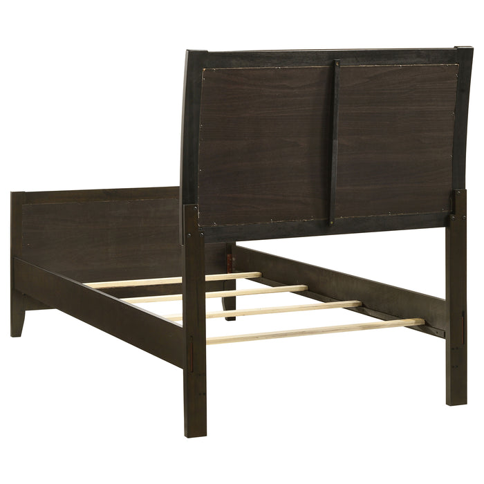Wilkes 4 & 5 Piece E.King, Queen, Twin, & Full Bedroom Set - Furniture Land (Milwaukee, WI)