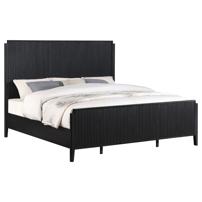 Brookmead California King, Eastren King, & Queen Bed - Furniture Land (Milwaukee, WI)