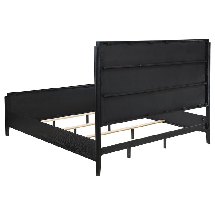 Brookmead California King, Eastren King, & Queen Bed - Furniture Land (Milwaukee, WI)