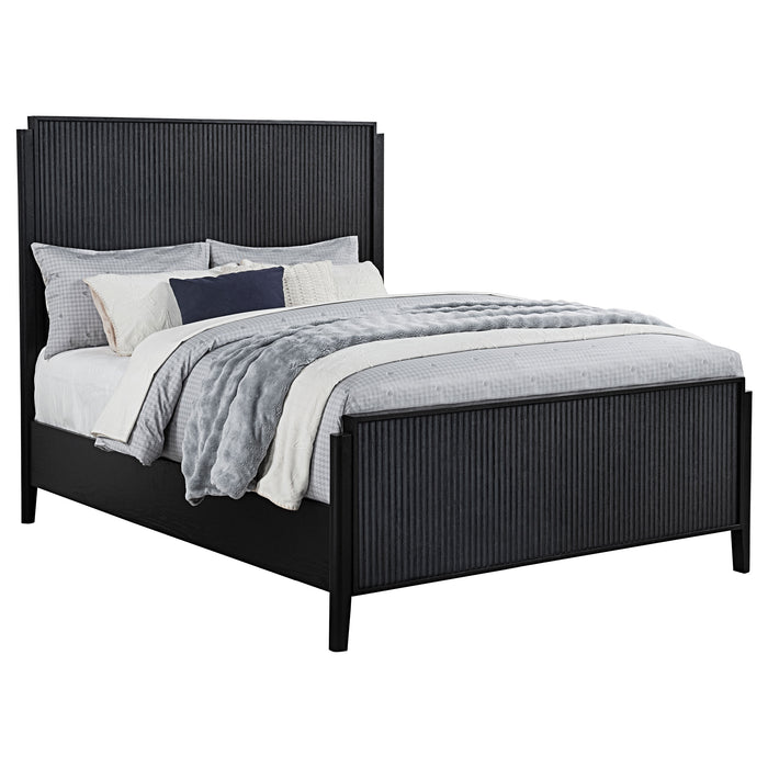 Brookmead California King, Eastren King, & Queen Bed - Furniture Land (Milwaukee, WI)