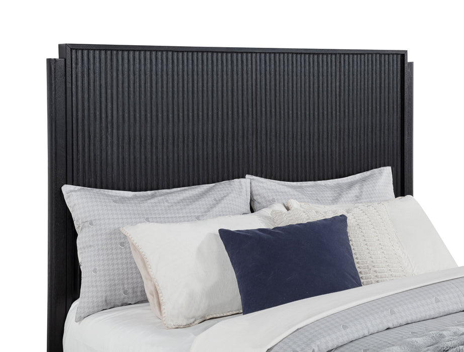 Brookmead California King, Eastren King, & Queen Bed - Furniture Land (Milwaukee, WI)