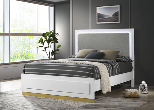 Caraway California King, E.King, & Queen Bed Black & White - Furniture Land (Milwaukee, WI)