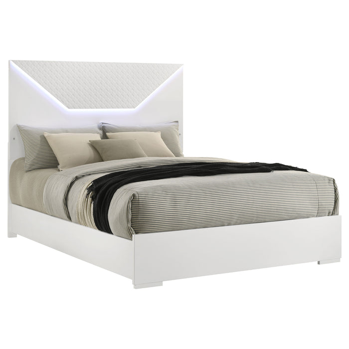 Ives Eastern King & Queen Bed - Furniture Land (Milwaukee, WI)