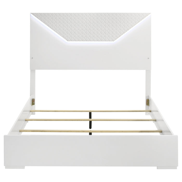Ives Eastern King & Queen Bed - Furniture Land (Milwaukee, WI)