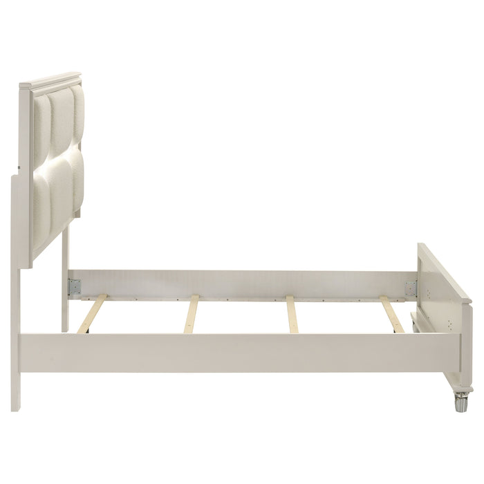 Olivia California King, E.King, & Queen Bed - Furniture Land (Milwaukee, WI)