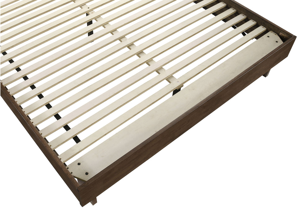 Glenwood Eastern King & Queen Bed - Furniture Land (Milwaukee, WI)