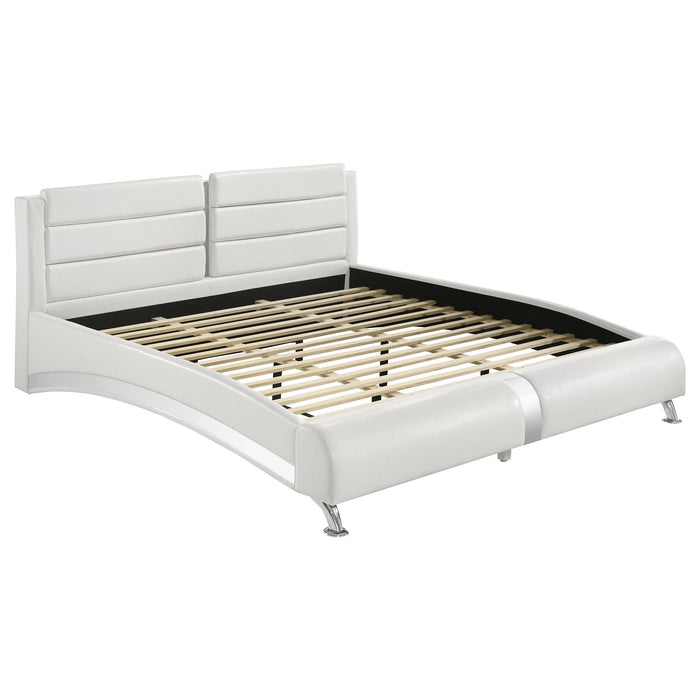 Jeremaine California King, E.King, & Queen Upholstered Bed White - Furniture Land (Milwaukee, WI)