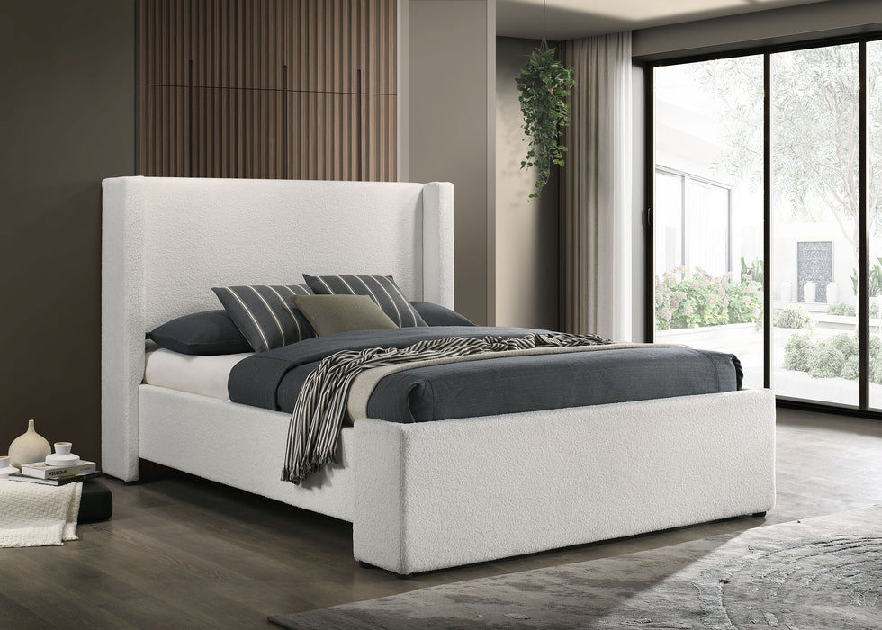 Alamosa Eastern King & Queen Bed - Furniture Land (Milwaukee, WI)