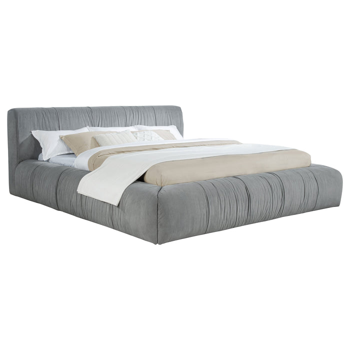 Wilshire California King, E.king, & Queen Bed - Furniture Land (Milwaukee, WI)