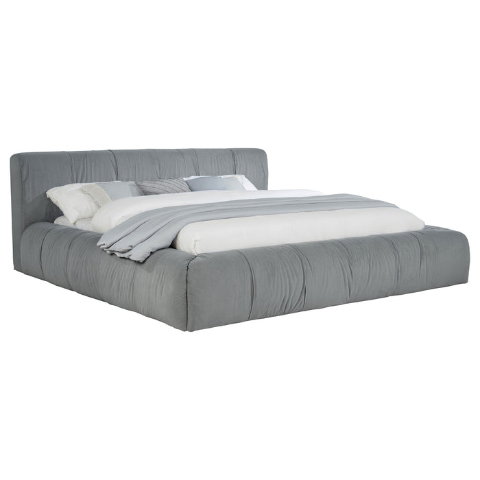 Wilshire California King, E.king, & Queen Bed - Furniture Land (Milwaukee, WI)