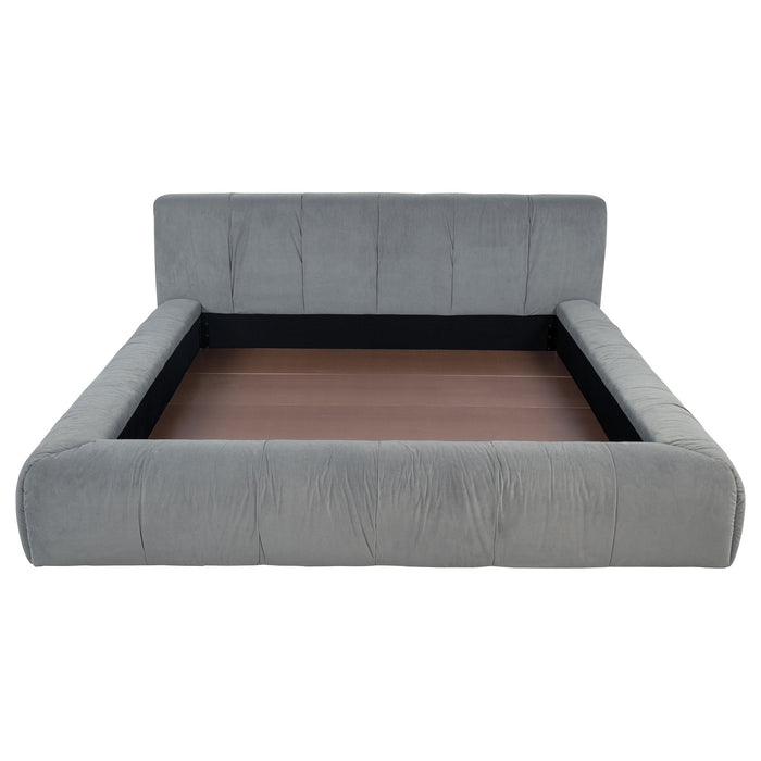 Wilshire California King, E.king, & Queen Bed - Furniture Land (Milwaukee, WI)