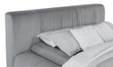 Wilshire California King, E.king, & Queen Bed - Furniture Land (Milwaukee, WI)