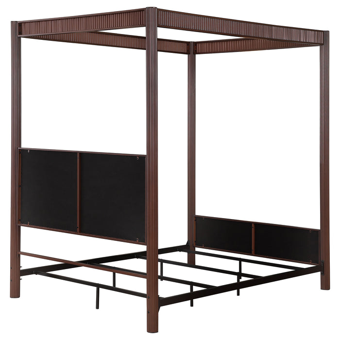 Zimmerlee Eastern King & Queen Bed - Furniture Land (Milwaukee, WI)