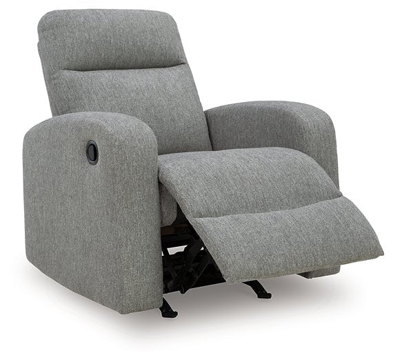 Gauntlet Recliner - Furniture Land (Milwaukee, WI)