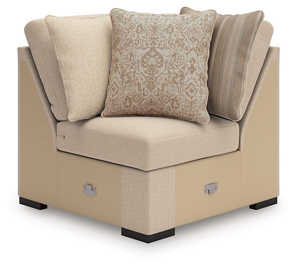 LadyMae Sectional - Furniture Land (Milwaukee, WI)