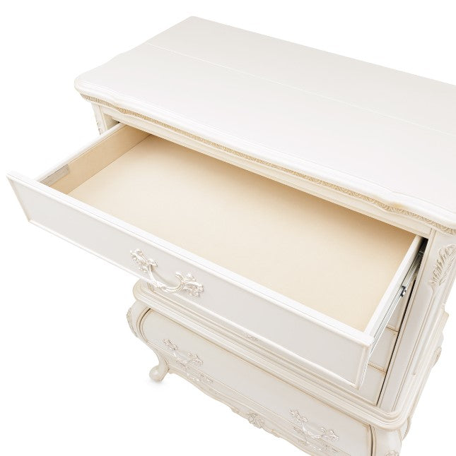 AICO Lavelle 6-Drawer Chest in Classic Pearl - Furniture Land (Milwaukee, WI)