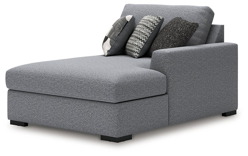 Bealton Sectional with Chaise - Furniture Land (Milwaukee, WI)
