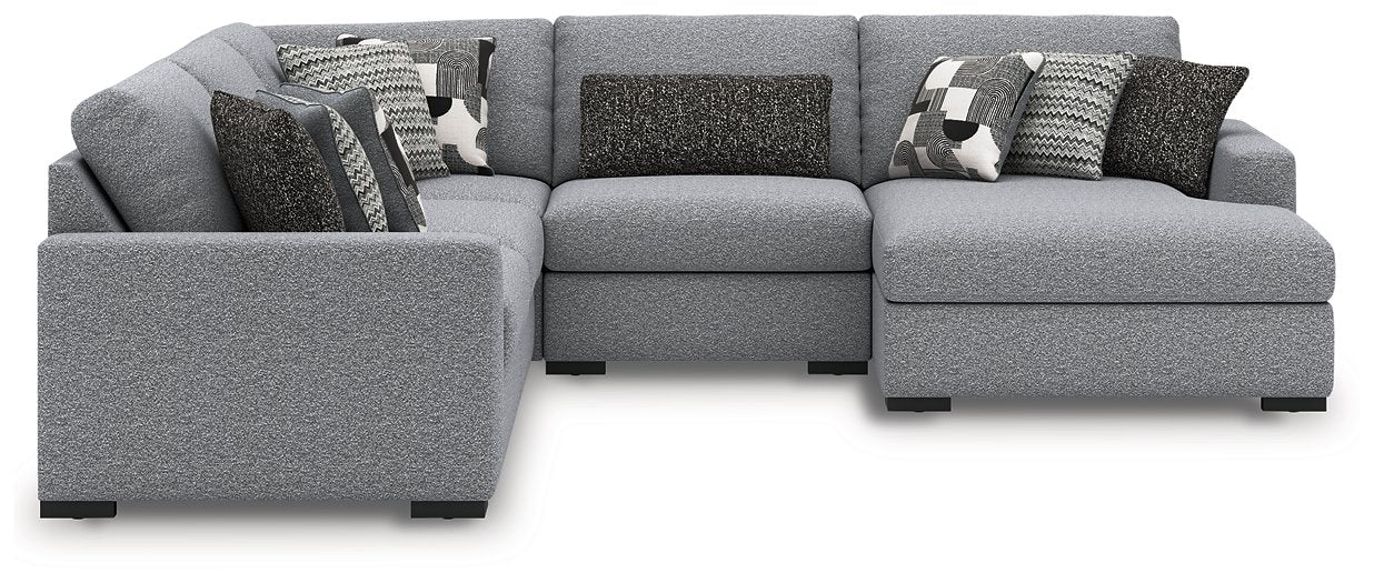 Bealton Sectional with Chaise - Furniture Land (Milwaukee, WI)