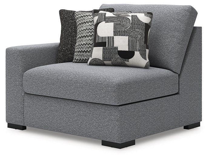 Bealton Sectional with Chaise - Furniture Land (Milwaukee, WI)