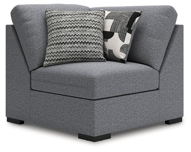 Bealton Sectional with Chaise - Furniture Land (Milwaukee, WI)