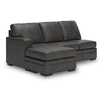Lofton-Pike Sectional with Chaise - Furniture Land (Milwaukee, WI)