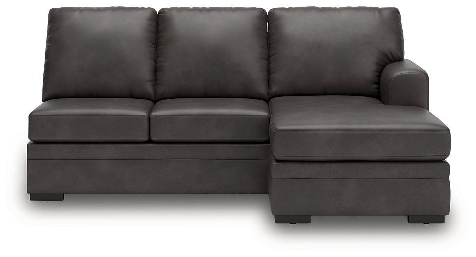 Lofton-Pike Sectional with Chaise - Furniture Land (Milwaukee, WI)