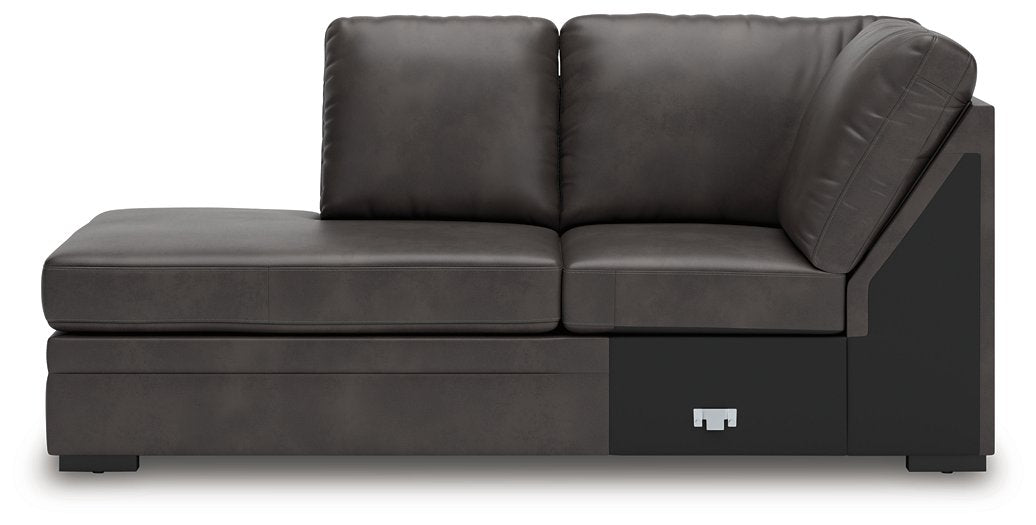 Lofton-Pike Sectional with Chaise - Furniture Land (Milwaukee, WI)