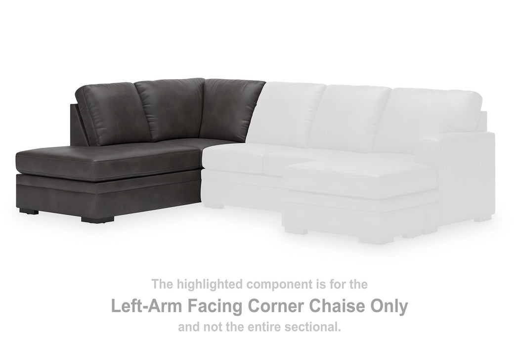 Lofton-Pike Sectional with Chaise - Furniture Land (Milwaukee, WI)
