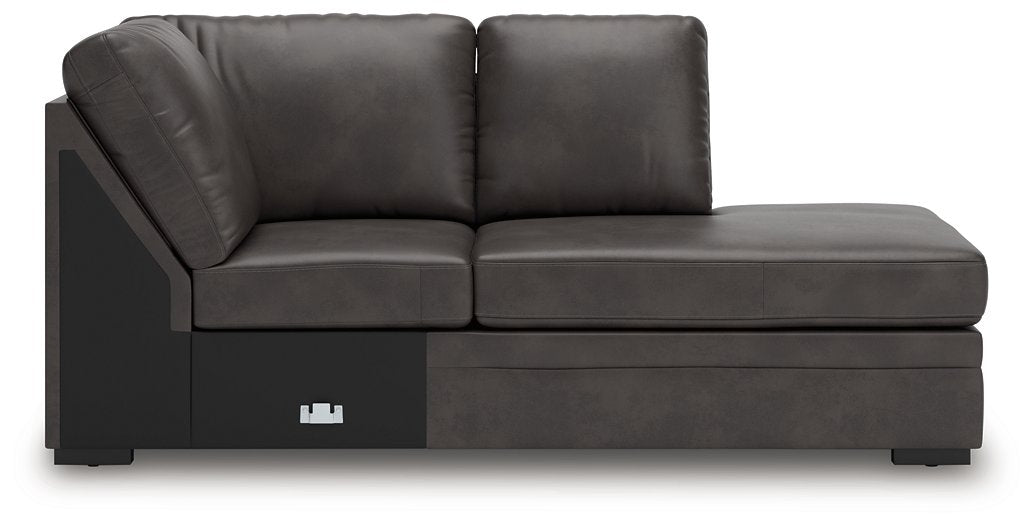 Lofton-Pike Sectional with Chaise - Furniture Land (Milwaukee, WI)