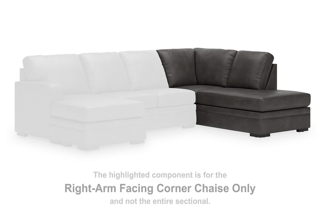 Lofton-Pike Sectional with Chaise - Furniture Land (Milwaukee, WI)