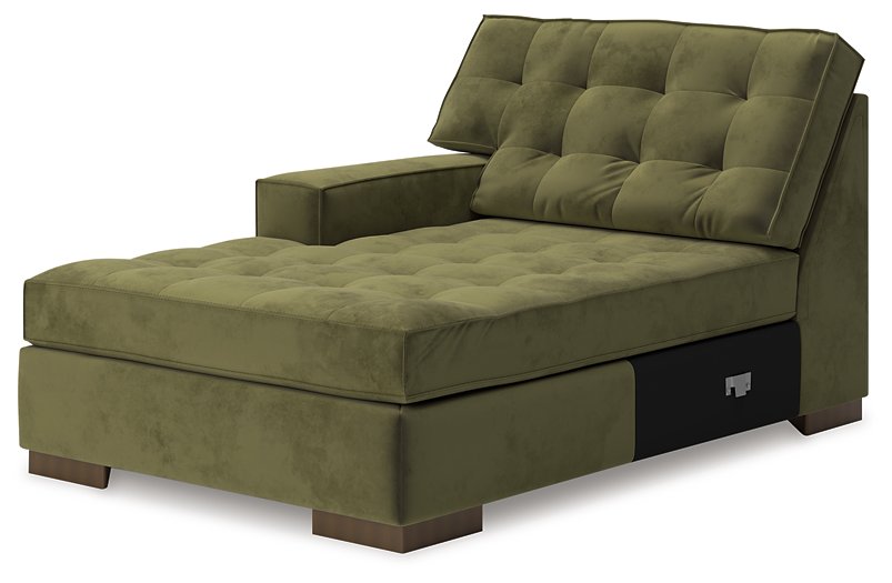 Caspian-Town Sectional with Chaise - Furniture Land (Milwaukee, WI)